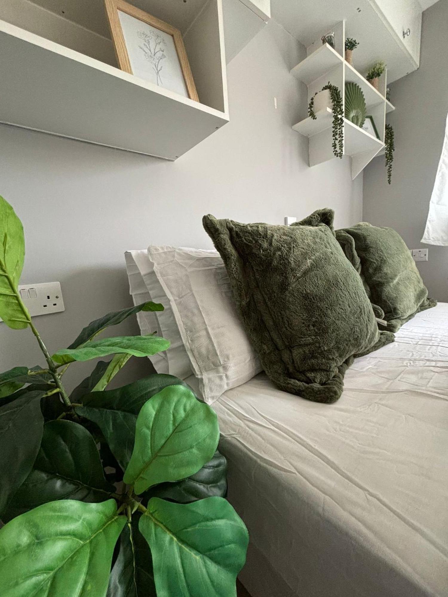 Amazing En-Suite Apartment In Finchley Central London Kültér fotó